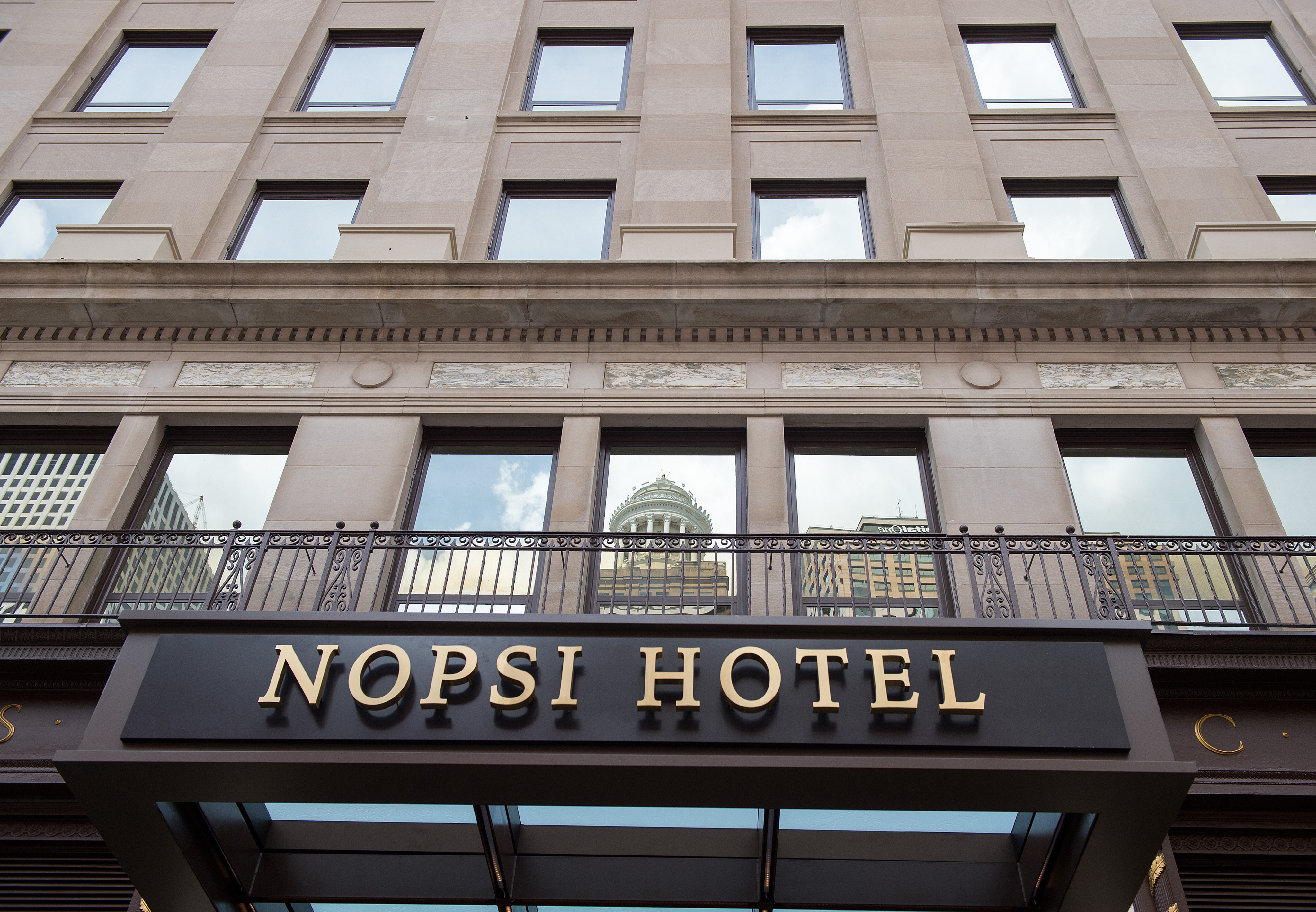 NOPSI Hotel